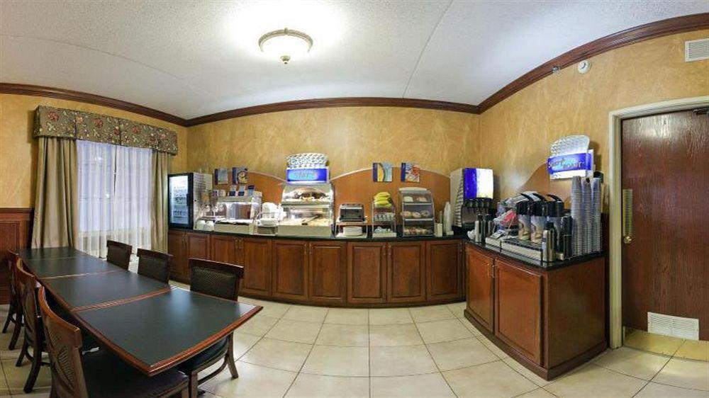 Holiday Inn Express Pittsburgh-Bridgeville By Ihg Экстерьер фото