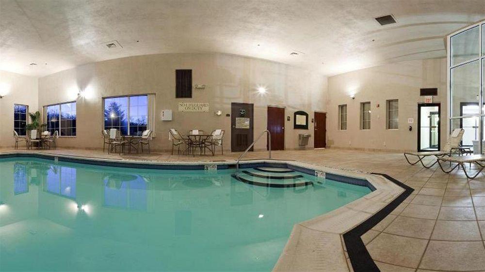 Holiday Inn Express Pittsburgh-Bridgeville By Ihg Экстерьер фото