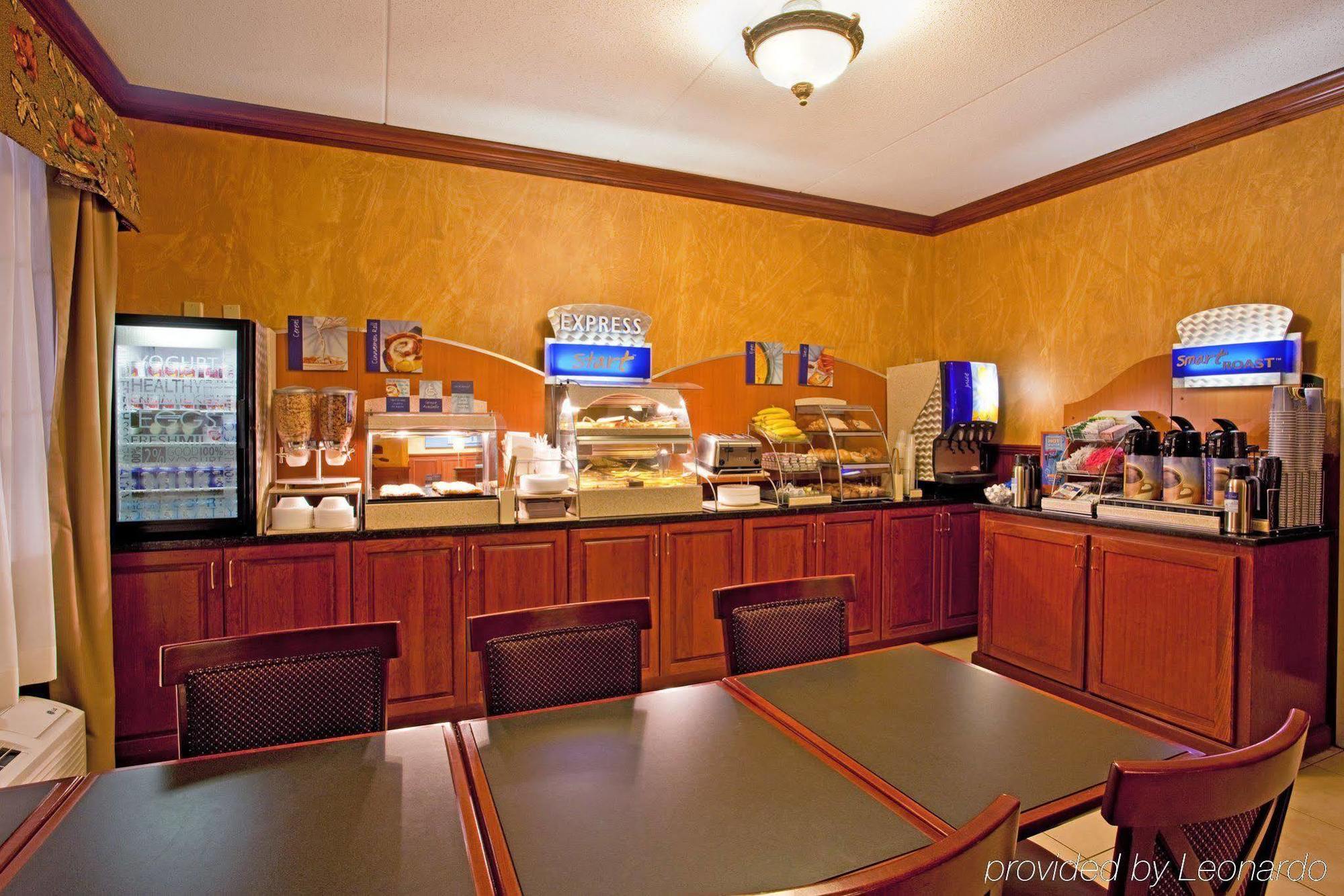 Holiday Inn Express Pittsburgh-Bridgeville By Ihg Экстерьер фото